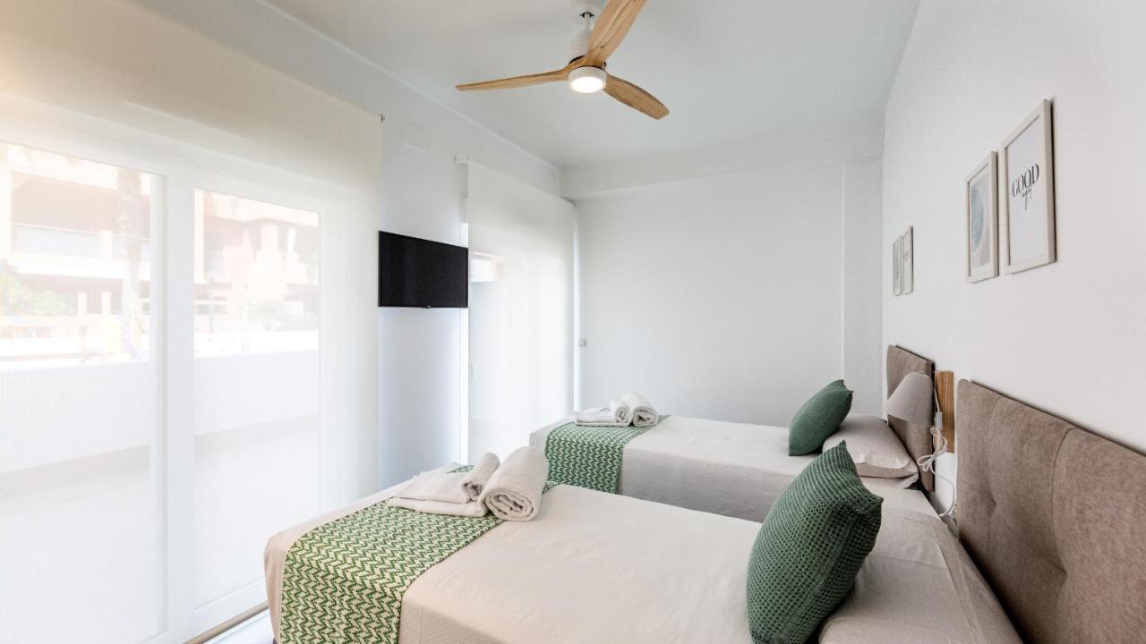 Homity Holidays - Playa Granada - Marina Golf 莫特里尔 外观 照片